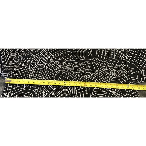 XL Nike Jordan Flight Print Allover Pouch Hoodie Black Women's DV1417-010 NWOT - Picture 4 of 6